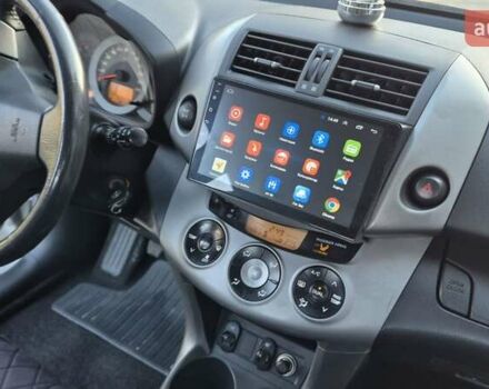 Серый Тойота РАВ 4, объемом двигателя 2.23 л и пробегом 293 тыс. км за 7999 $, фото 66 на Automoto.ua