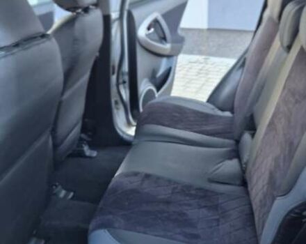 Серый Тойота РАВ 4, объемом двигателя 2.23 л и пробегом 293 тыс. км за 7999 $, фото 51 на Automoto.ua