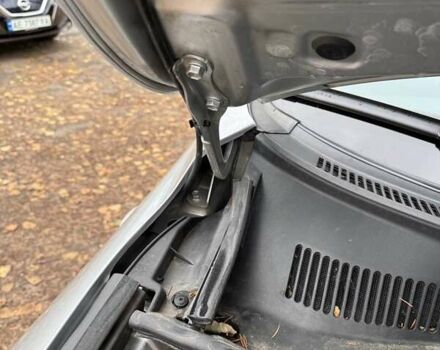 Серый Тойота РАВ 4, объемом двигателя 2 л и пробегом 80 тыс. км за 12600 $, фото 61 на Automoto.ua