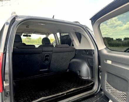 Серый Тойота РАВ 4, объемом двигателя 2 л и пробегом 241 тыс. км за 9400 $, фото 15 на Automoto.ua