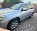 Серый Тойота РАВ 4, объемом двигателя 2 л и пробегом 267 тыс. км за 452350 $, фото 1 на Automoto.ua