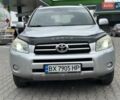 Серый Тойота РАВ 4, объемом двигателя 2 л и пробегом 309 тыс. км за 8950 $, фото 5 на Automoto.ua