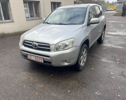 Серый Тойота РАВ 4, объемом двигателя 2.2 л и пробегом 239 тыс. км за 5700 $, фото 4 на Automoto.ua