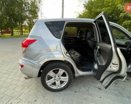 Серый Тойота РАВ 4, объемом двигателя 2.2 л и пробегом 314 тыс. км за 4500 $, фото 13 на Automoto.ua