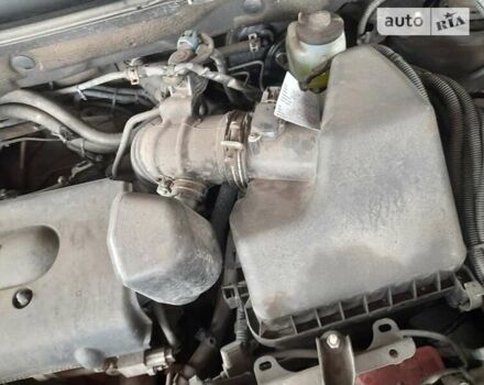 Сірий Тойота РАВ 4, об'ємом двигуна 2 л та пробігом 280 тис. км за 10000 $, фото 6 на Automoto.ua