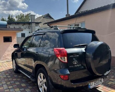 Серый Тойота РАВ 4, объемом двигателя 2 л и пробегом 191 тыс. км за 9300 $, фото 1 на Automoto.ua
