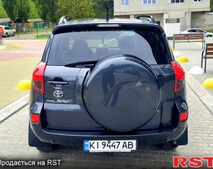 Серый Тойота РАВ 4, объемом двигателя 2 л и пробегом 191 тыс. км за 9500 $, фото 5 на Automoto.ua