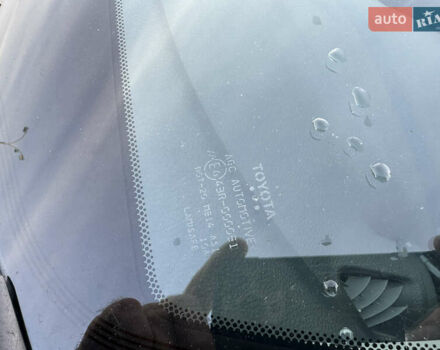 Серый Тойота РАВ 4, объемом двигателя 2 л и пробегом 213 тыс. км за 9999 $, фото 19 на Automoto.ua