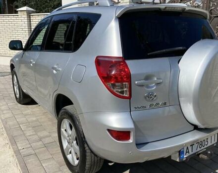 Серый Тойота РАВ 4, объемом двигателя 2 л и пробегом 158 тыс. км за 10800 $, фото 6 на Automoto.ua