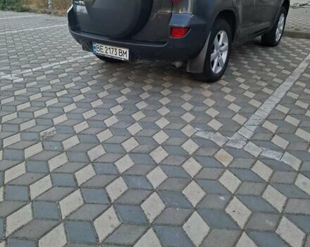 Сірий Тойота РАВ 4, об'ємом двигуна 2 л та пробігом 221 тис. км за 9200 $, фото 3 на Automoto.ua