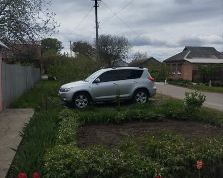 Серый Тойота РАВ 4, объемом двигателя 2.23 л и пробегом 260 тыс. км за 10000 $, фото 4 на Automoto.ua