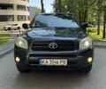 Сірий Тойота РАВ 4, об'ємом двигуна 2 л та пробігом 250 тис. км за 8950 $, фото 9 на Automoto.ua