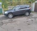 Серый Тойота РАВ 4, объемом двигателя 2 л и пробегом 256 тыс. км за 8899 $, фото 1 на Automoto.ua