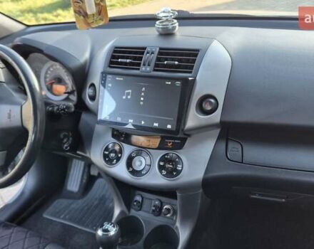 Серый Тойота РАВ 4, объемом двигателя 2.23 л и пробегом 293 тыс. км за 7999 $, фото 75 на Automoto.ua