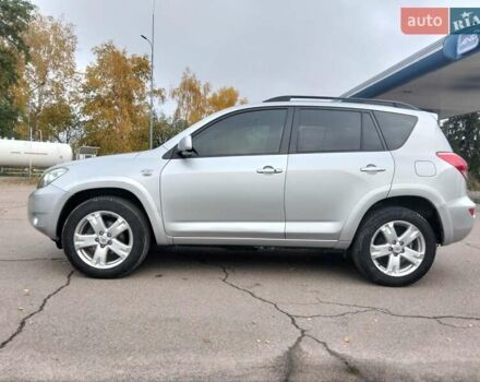 Тойота РАВ 4 2008 в Конотопе на Automoto.ua Серый Тойота РАВ 4, объемом двигателя 2.2 л и пробегом 208 тыс. км за 10490 $, фото 12 на Automoto.ua