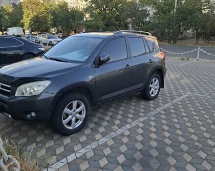 Сірий Тойота РАВ 4, об'ємом двигуна 2 л та пробігом 221 тис. км за 9200 $, фото 1 на Automoto.ua