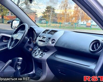 Сірий Тойота РАВ 4, об'ємом двигуна 2.2 л та пробігом 175 тис. км за 9650 $, фото 8 на Automoto.ua