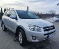 Сірий Тойота РАВ 4, об'ємом двигуна 2.2 л та пробігом 191 тис. км за 10800 $, фото 2 на Automoto.ua