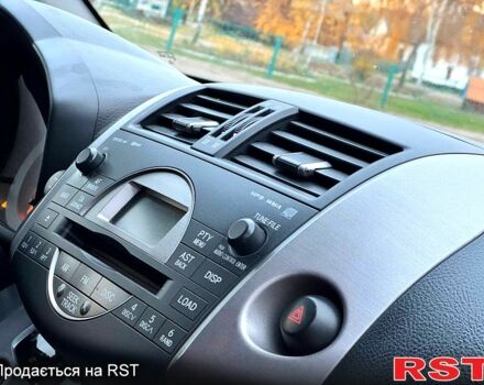 Сірий Тойота РАВ 4, об'ємом двигуна 2.2 л та пробігом 175 тис. км за 9650 $, фото 10 на Automoto.ua