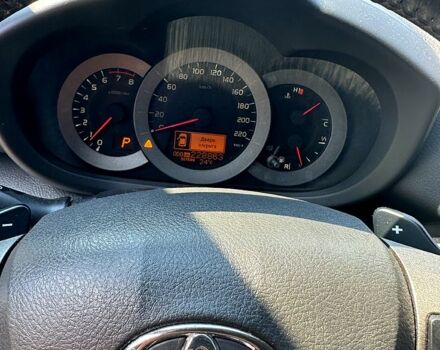 Сірий Тойота РАВ 4, об'ємом двигуна 2 л та пробігом 229 тис. км за 11000 $, фото 9 на Automoto.ua
