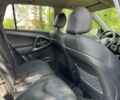 Серый Тойота РАВ 4, объемом двигателя 2.2 л и пробегом 277 тыс. км за 11000 $, фото 7 на Automoto.ua
