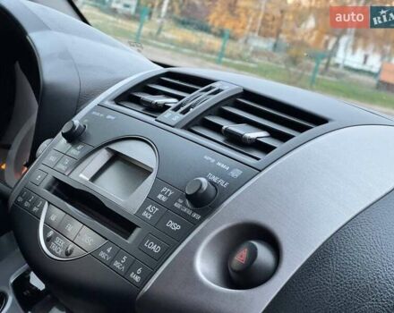 Сірий Тойота РАВ 4, об'ємом двигуна 2.23 л та пробігом 175 тис. км за 9650 $, фото 32 на Automoto.ua