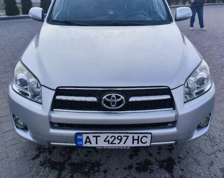 Сірий Тойота РАВ 4, об'ємом двигуна 2.2 л та пробігом 191 тис. км за 10800 $, фото 1 на Automoto.ua