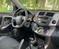 Серый Тойота РАВ 4, объемом двигателя 2.2 л и пробегом 277 тыс. км за 11000 $, фото 9 на Automoto.ua