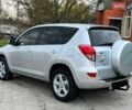 Сірий Тойота РАВ 4, об'ємом двигуна 2.23 л та пробігом 175 тис. км за 9650 $, фото 3 на Automoto.ua