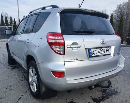 Сірий Тойота РАВ 4, об'ємом двигуна 2.2 л та пробігом 191 тис. км за 10800 $, фото 9 на Automoto.ua