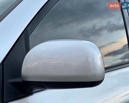 Сірий Тойота РАВ 4, об'ємом двигуна 2.23 л та пробігом 175 тис. км за 9650 $, фото 7 на Automoto.ua