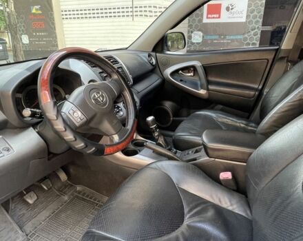 Сірий Тойота РАВ 4, об'ємом двигуна 2.2 л та пробігом 238 тис. км за 9900 $, фото 12 на Automoto.ua