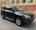 Сірий Тойота РАВ 4, об'ємом двигуна 2.2 л та пробігом 238 тис. км за 9900 $, фото 1 на Automoto.ua