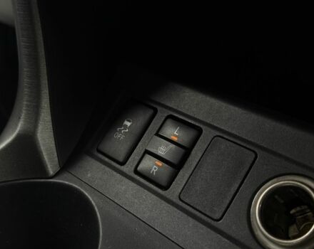 Серый Тойота РАВ 4, объемом двигателя 2.2 л и пробегом 279 тыс. км за 12600 $, фото 17 на Automoto.ua