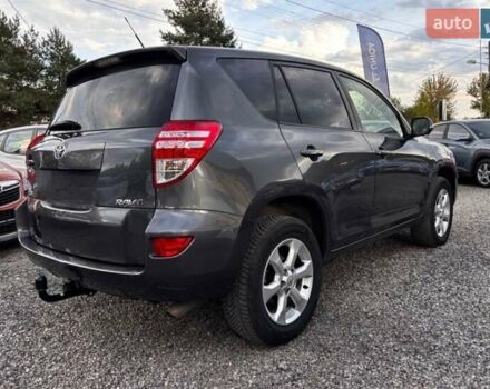 Сірий Тойота РАВ 4, об'ємом двигуна 2 л та пробігом 137 тис. км за 7700 $, фото 6 на Automoto.ua