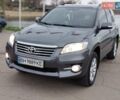 Серый Тойота РАВ 4, объемом двигателя 2.2 л и пробегом 170 тыс. км за 14100 $, фото 1 на Automoto.ua