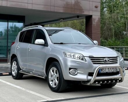 Серый Тойота РАВ 4, объемом двигателя 2.2 л и пробегом 219 тыс. км за 2900 $, фото 4 на Automoto.ua