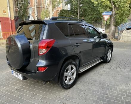 Сірий Тойота РАВ 4, об'ємом двигуна 2.2 л та пробігом 238 тис. км за 9900 $, фото 4 на Automoto.ua