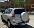 Сірий Тойота РАВ 4, об'ємом двигуна 2 л та пробігом 274 тис. км за 11400 $, фото 6 на Automoto.ua