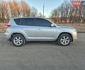 Сірий Тойота РАВ 4, об'ємом двигуна 2.2 л та пробігом 212 тис. км за 12500 $, фото 1 на Automoto.ua
