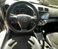 Сірий Тойота РАВ 4, об'ємом двигуна 2 л та пробігом 274 тис. км за 11400 $, фото 10 на Automoto.ua