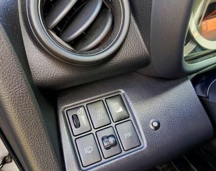 Серый Тойота РАВ 4, объемом двигателя 2.2 л и пробегом 258 тыс. км за 11800 $, фото 11 на Automoto.ua