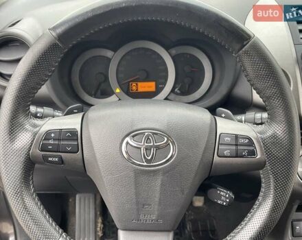 Серый Тойота РАВ 4, объемом двигателя 2.2 л и пробегом 288 тыс. км за 13200 $, фото 15 на Automoto.ua