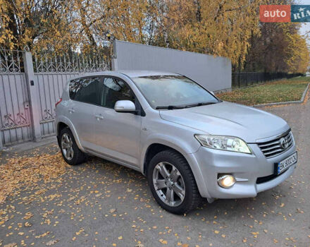 Серый Тойота РАВ 4, объемом двигателя 2.23 л и пробегом 277 тыс. км за 12800 $, фото 10 на Automoto.ua