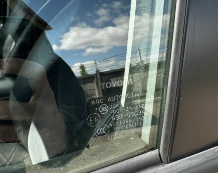 Сірий Тойота РАВ 4, об'ємом двигуна 2 л та пробігом 274 тис. км за 11400 $, фото 8 на Automoto.ua