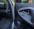 Сірий Тойота РАВ 4, об'ємом двигуна 2.23 л та пробігом 270 тис. км за 11700 $, фото 13 на Automoto.ua
