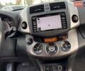 Сірий Тойота РАВ 4, об'ємом двигуна 2 л та пробігом 137 тис. км за 7700 $, фото 1 на Automoto.ua