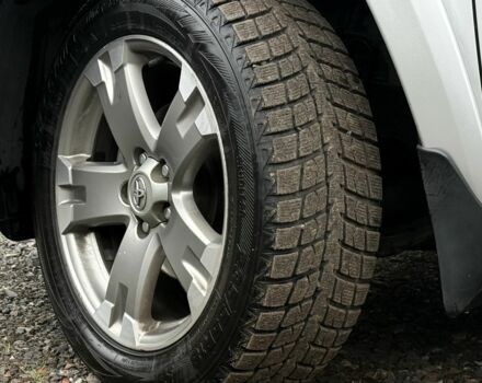 Серый Тойота РАВ 4, объемом двигателя 2.2 л и пробегом 279 тыс. км за 12600 $, фото 8 на Automoto.ua