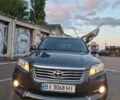 Серый Тойота РАВ 4, объемом двигателя 2.2 л и пробегом 230 тыс. км за 11500 $, фото 1 на Automoto.ua