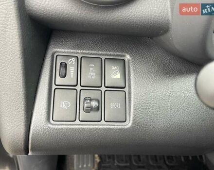 Серый Тойота РАВ 4, объемом двигателя 2.2 л и пробегом 288 тыс. км за 13200 $, фото 18 на Automoto.ua